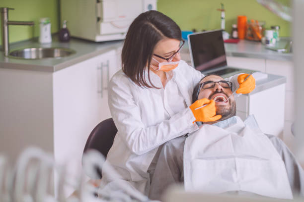 Best Emergency Dental Extractions in Blue Jay, OH